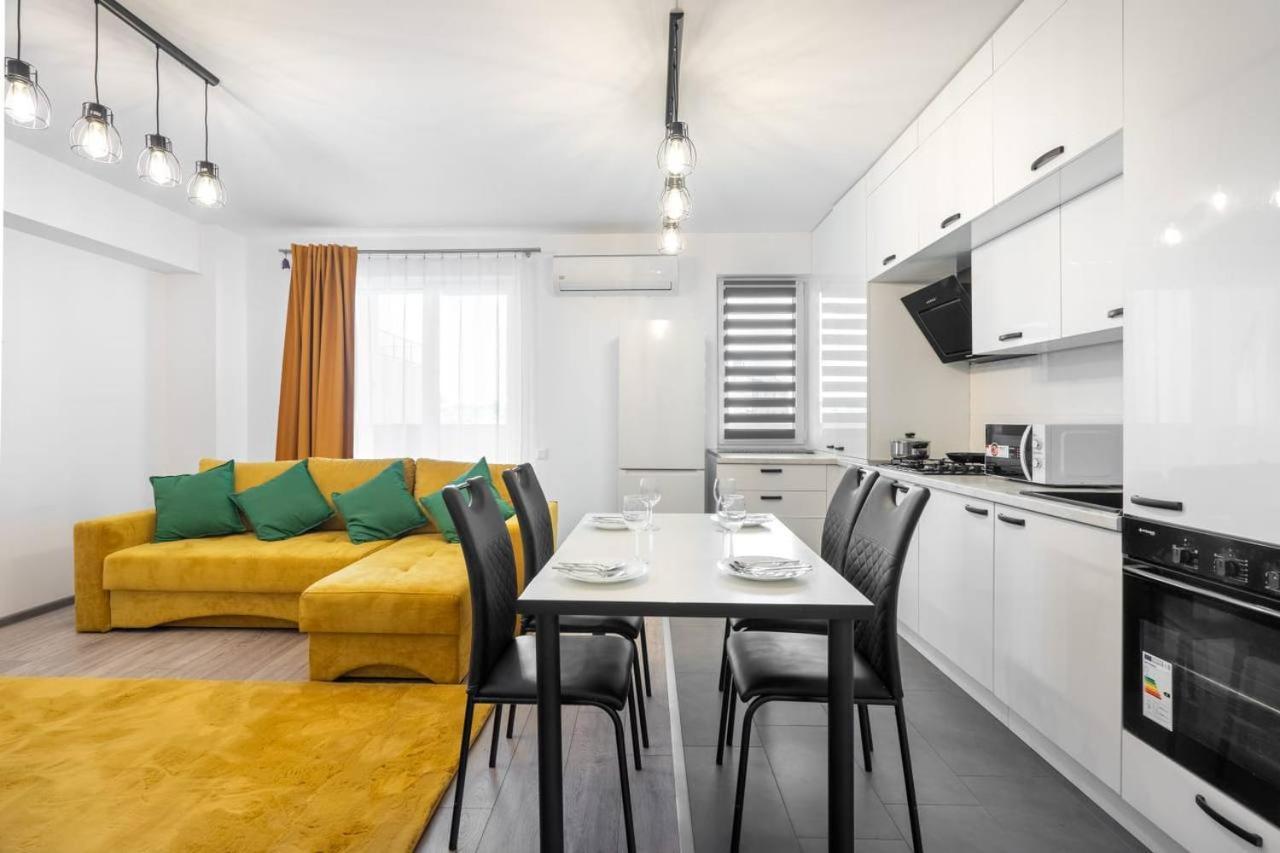Carol New Building With Balcony Apartment Bucharest Exterior photo